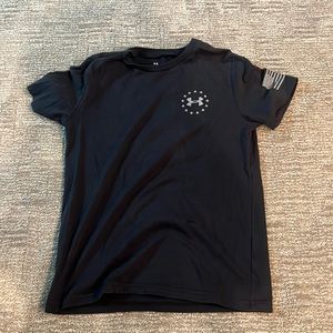 Boys Under Armour shirt.